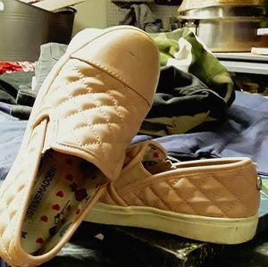 Girls size 1 Steve madden slip on